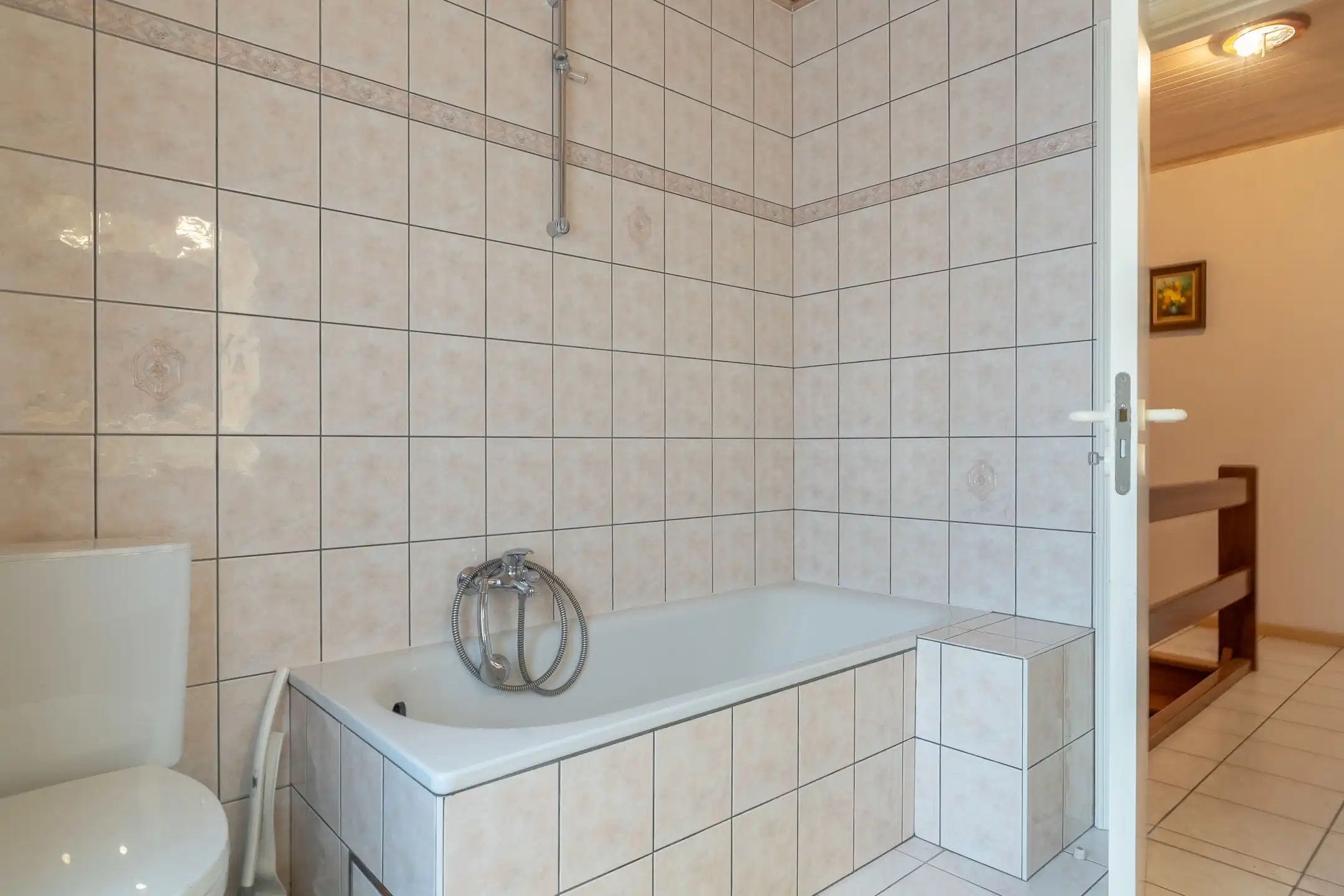 Zeer gunstig gelegen woning met 3 slpks en dubbele garage foto 27