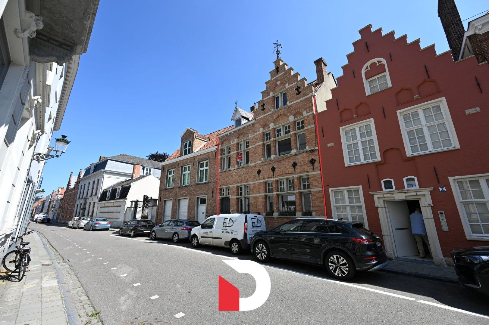 Uitzonderlijke statige burgerwoning in hartje Brugge. foto 21