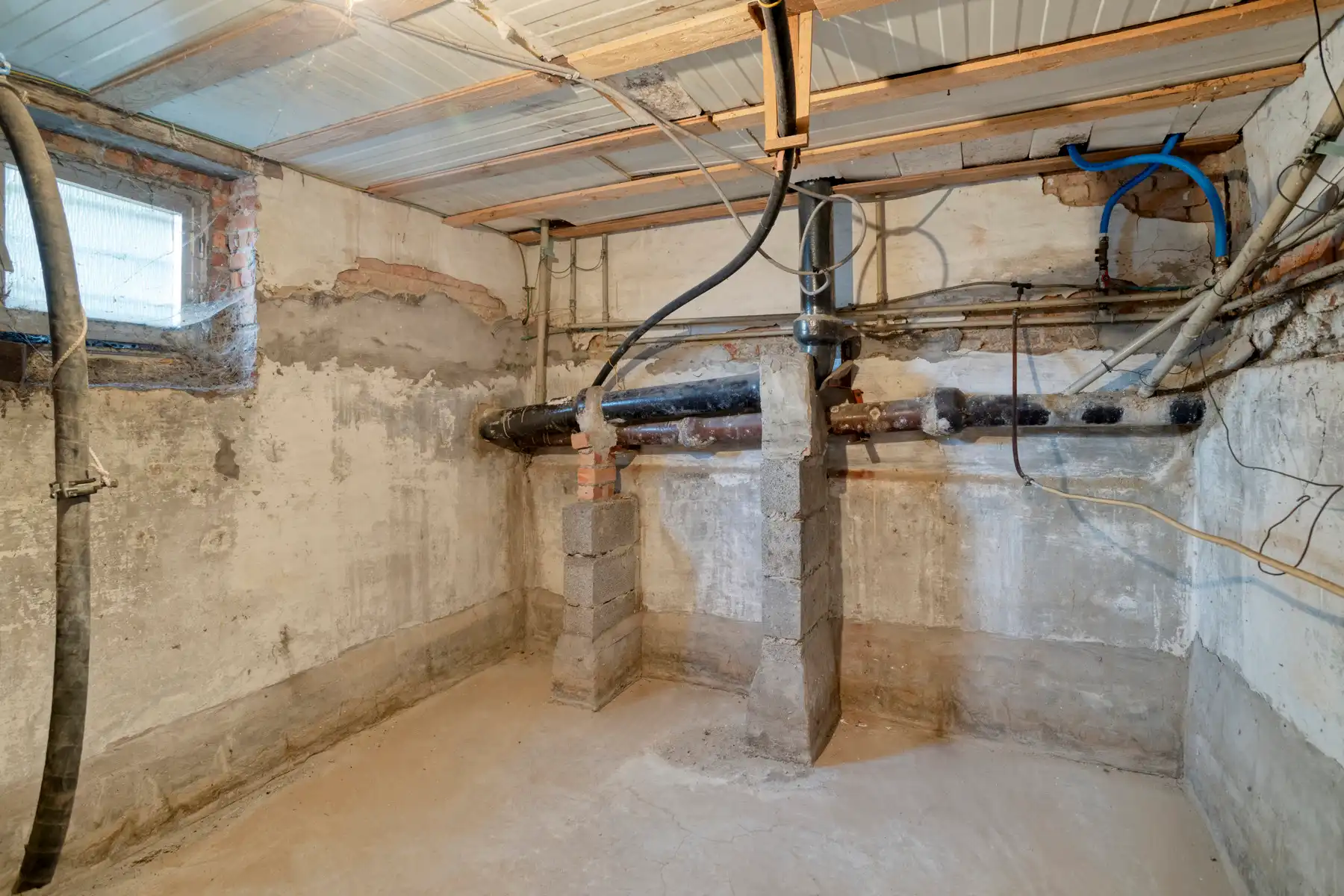 Te renoveren woning op uiterst rustige locatie foto 27