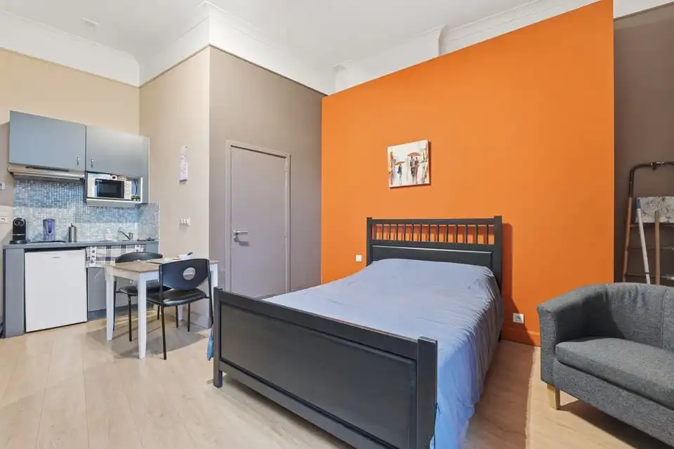 KARAKTERVOL PAND MET AUTHENTIEKE UITSTRALING EN VEEL POTENTIEEL IN TONGEREN foto 35