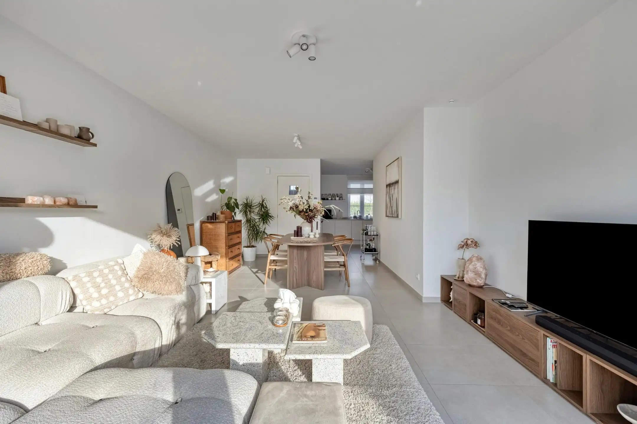 Huis (°2024, EPC A: 21) met 3 slaapkamers, carport en tuin te Maldegem foto 4