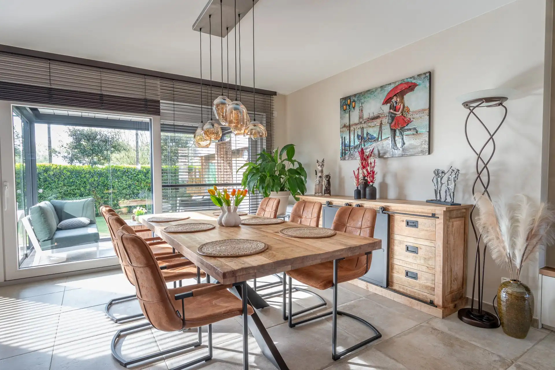 Verrassend ruime woning met 4 slaapkamers foto 6