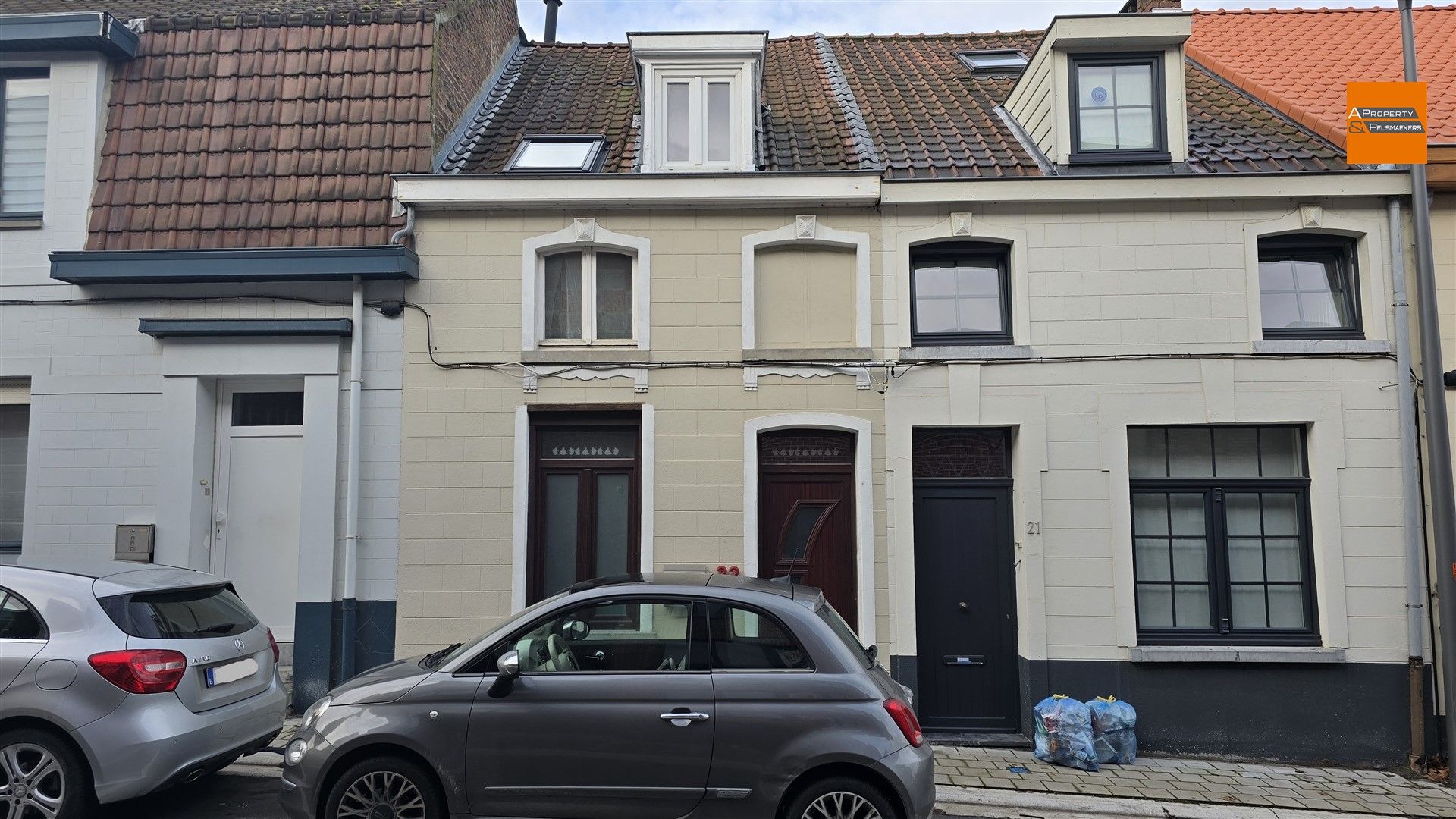 Huis foto {{pictureIndex}}