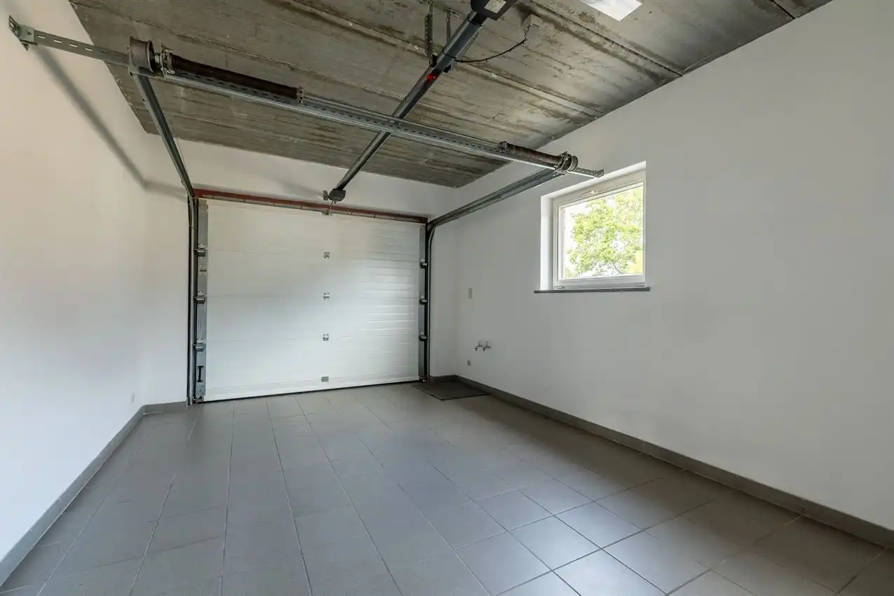 Instapklare, verrassend ruimle woning in landelijke omgeving foto 18