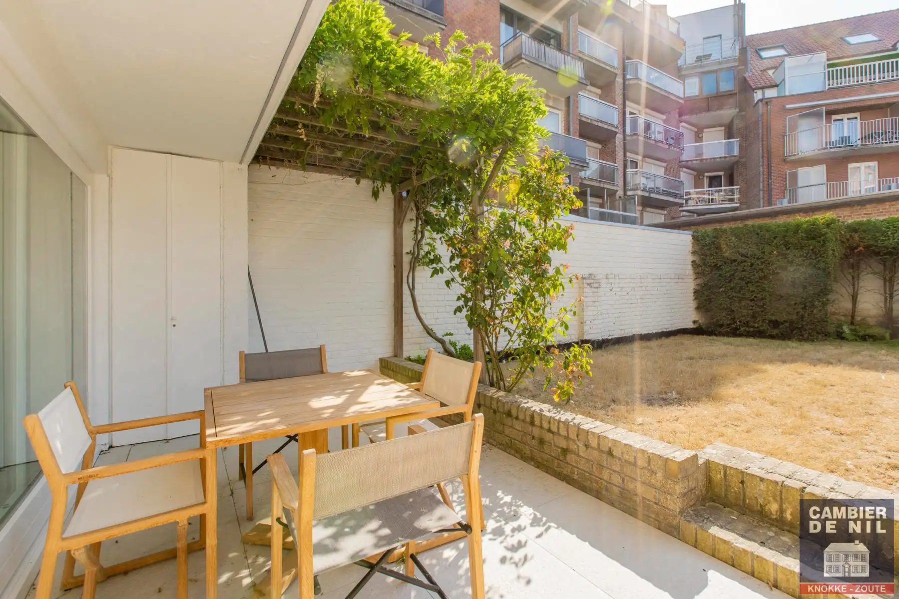 Gemeubeld design appartement in centrum Knokke! foto 2