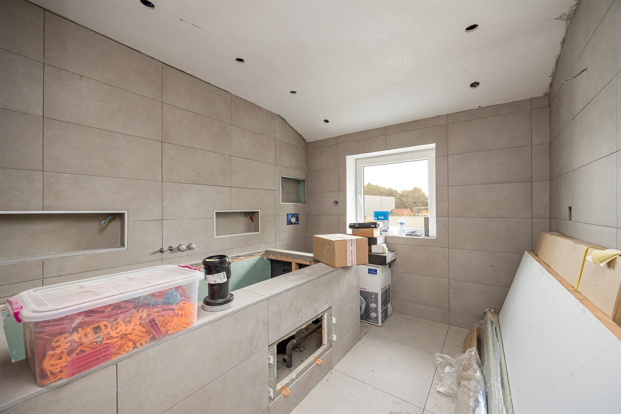 Te renoveren HOB op perceel van 693m² foto 13