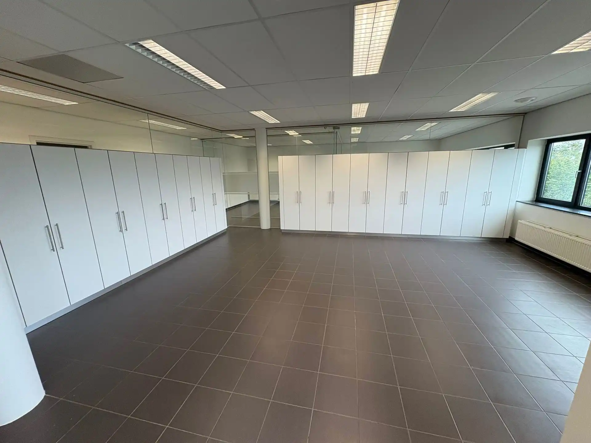 Kantooruimte 370m² te huur Geel  foto 10