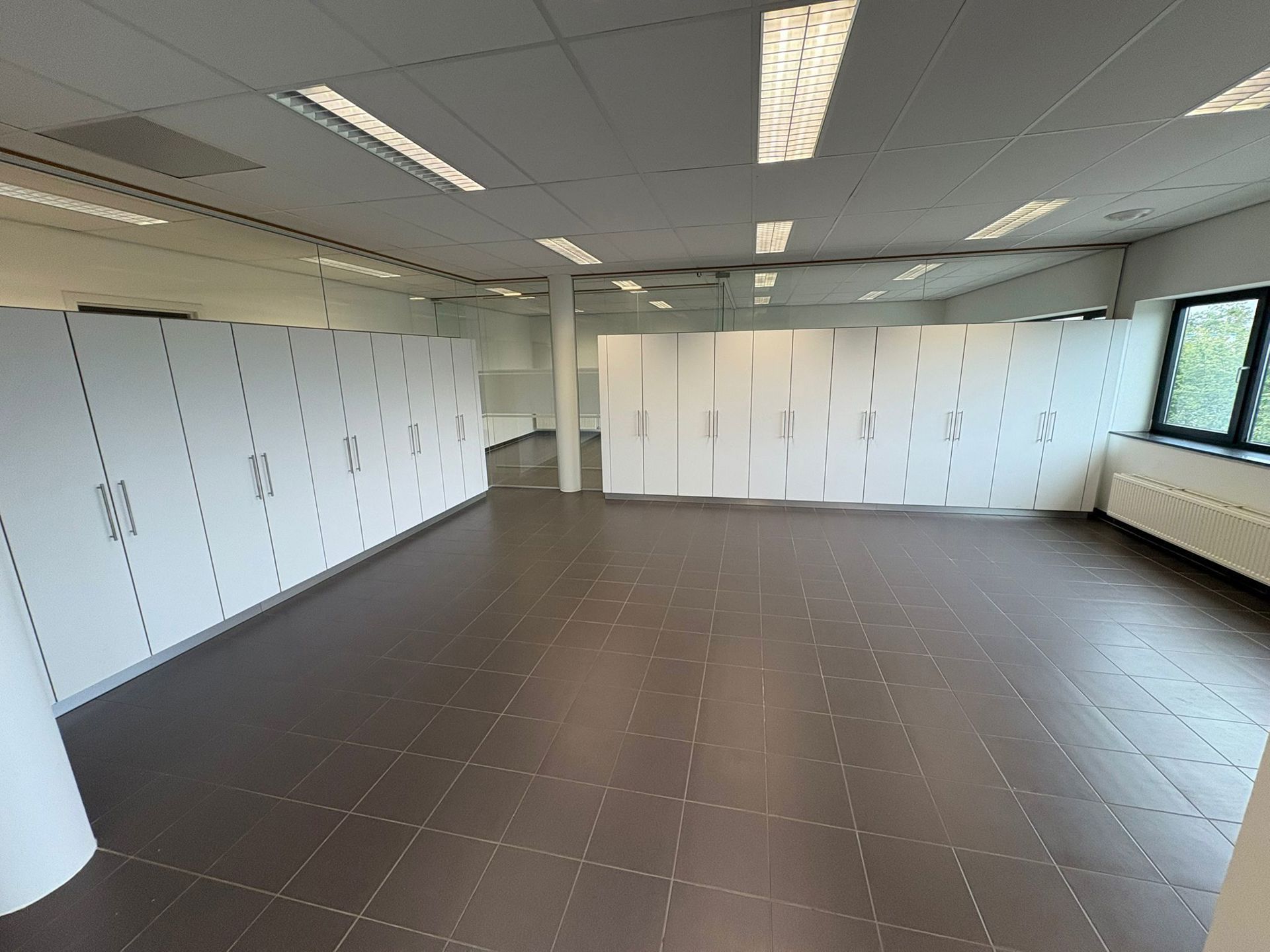 Kantooruimte 370m² te huur Geel  foto 10
