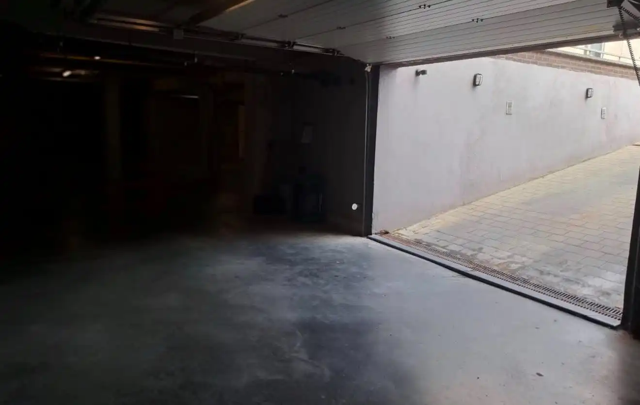 Autostaanplaats S2 – Residentie “Provence” – Asse foto 7