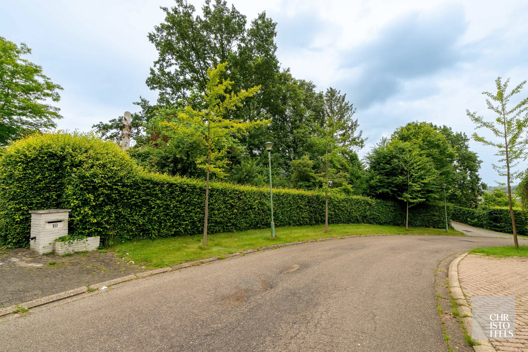 Bouwgrond voor open bebouwing op een perceel van 1.369m²!  foto 4