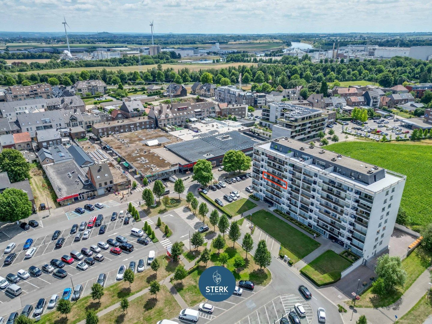 IDEAAL APPARTEMENT ALS INVESTERING OP EEN TOPLOCATIE IN CENTRUM LANAKEN ! foto 4