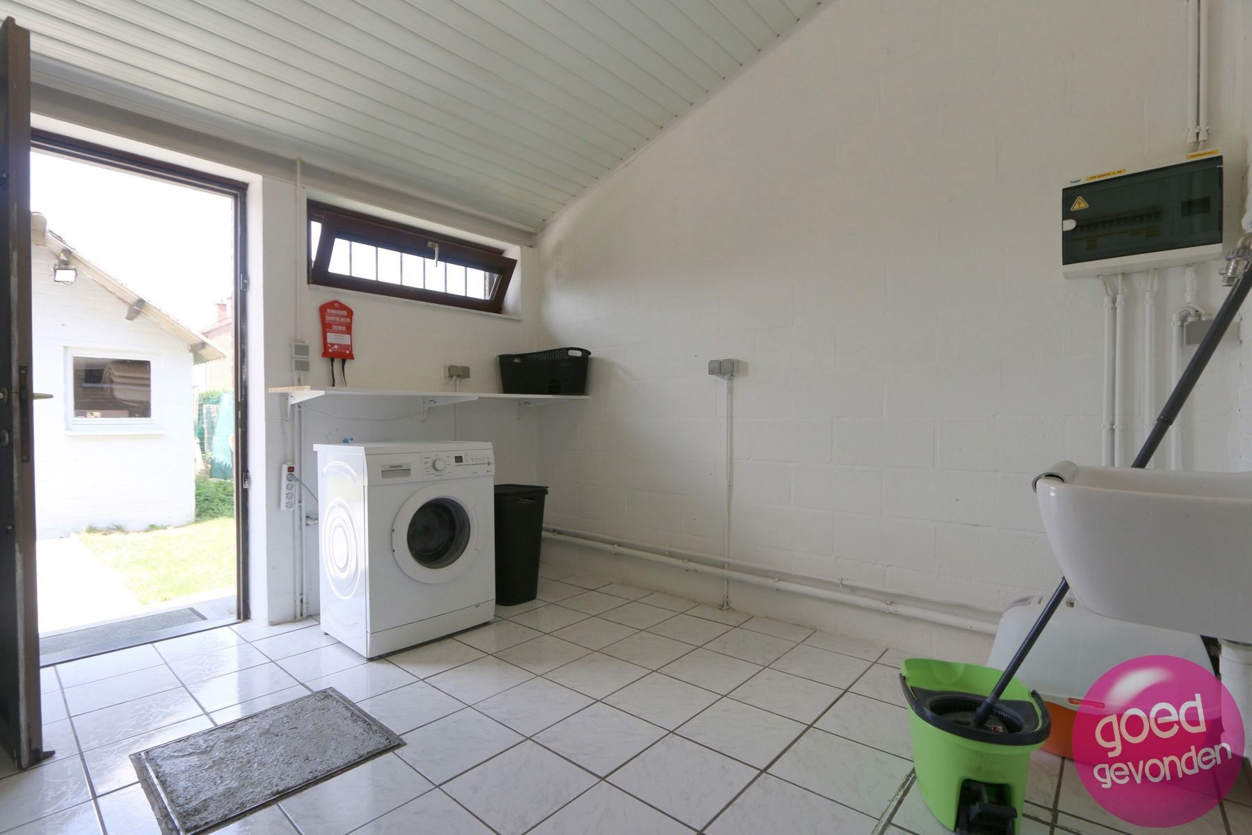 GEZINSWONING - HOB - 4 SLK - TERRAS - TUIN - GARAGE - RUSTIG foto 17