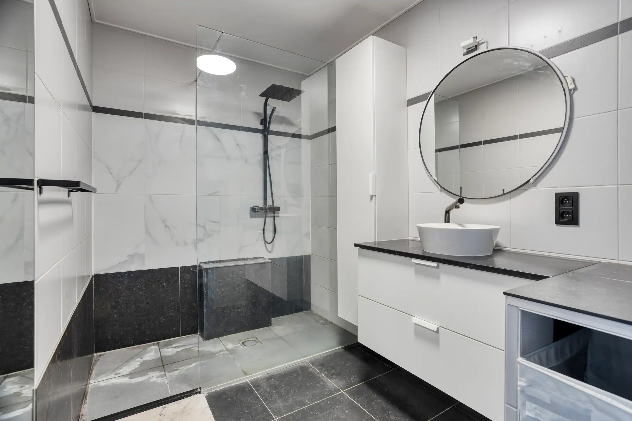 Zeer ruim appartement (166m2) met 2 slaapkamers foto 15
