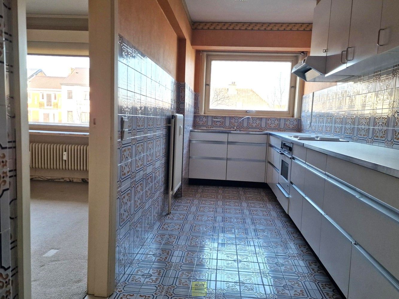 Appartement centraal gelegen nabij stadscentrum, invalswegen, ... foto 15