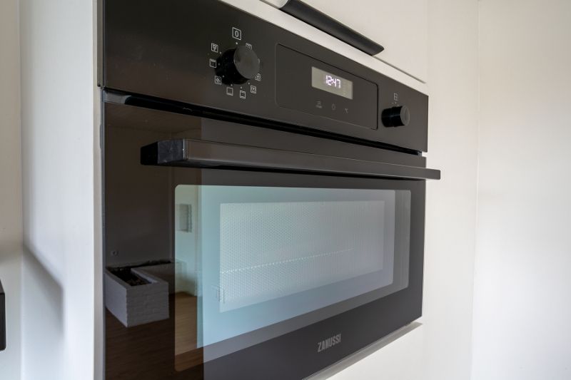 Instapklare ruime woning,  W-tuin, op centrale locatie! foto 11