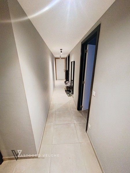 Gelijkvloers appartement met 2 slaapkamers en 2 terrassen gelegen in het centrum van Mechelen-aan-de-Maas foto 5