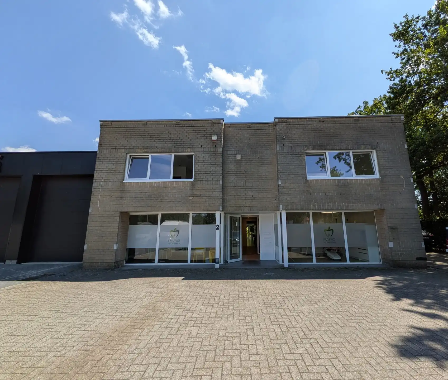 Gerenoveerd kantoor te huur in Schoten foto 9