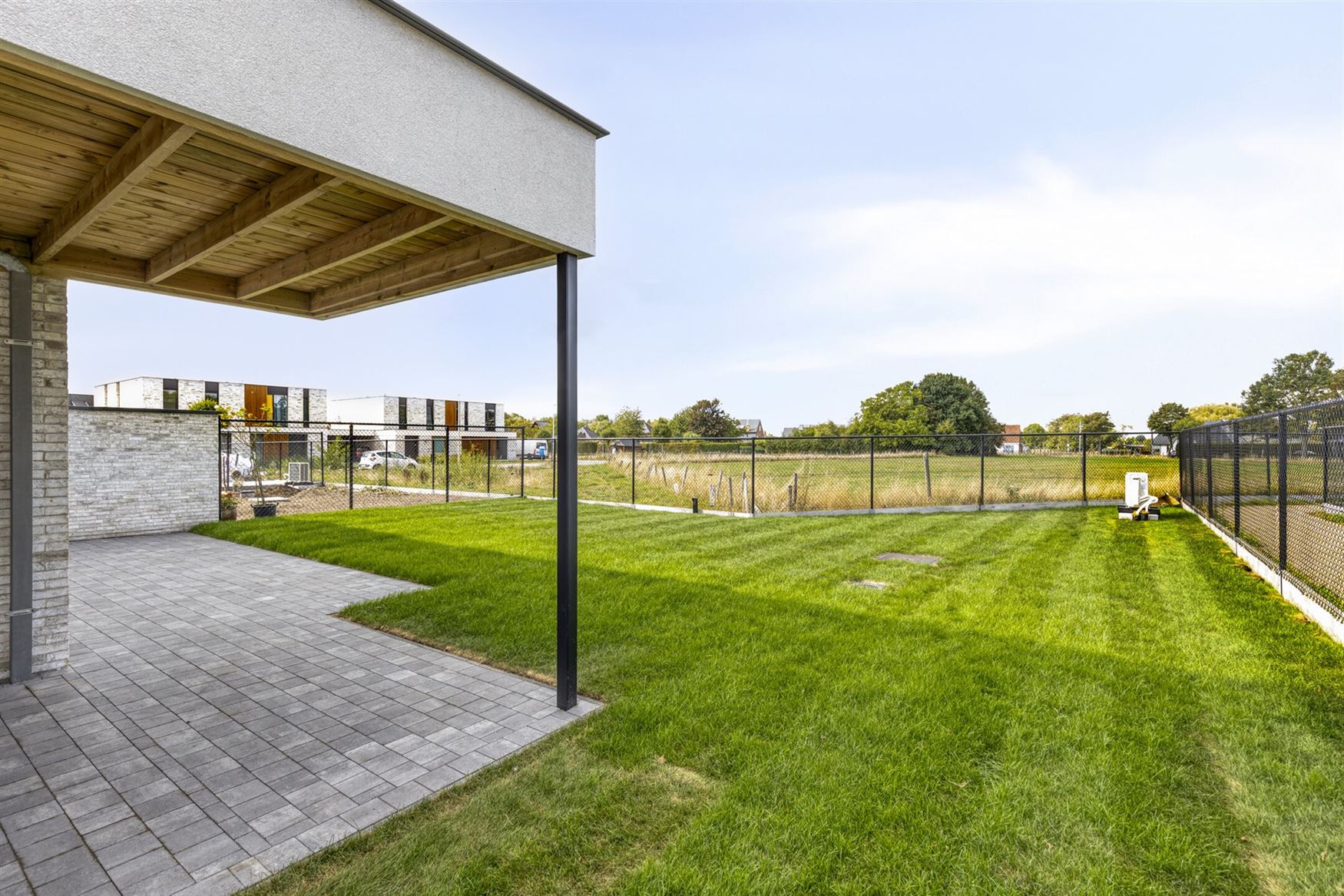 Stijlvolle nieuwbouwwoning foto 18