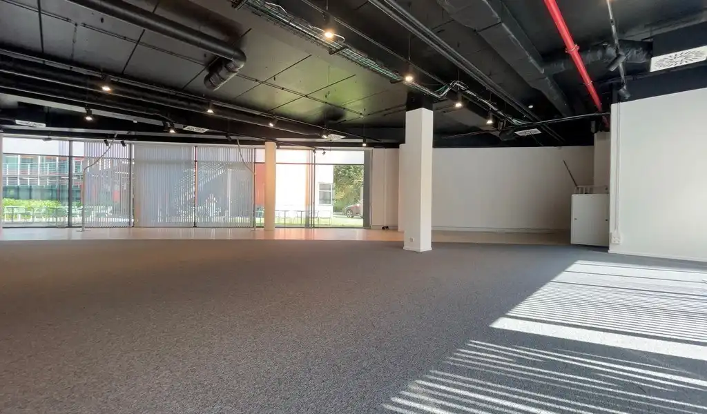 Instapklare kantoren te huur in De Mot in Mechelen foto 11