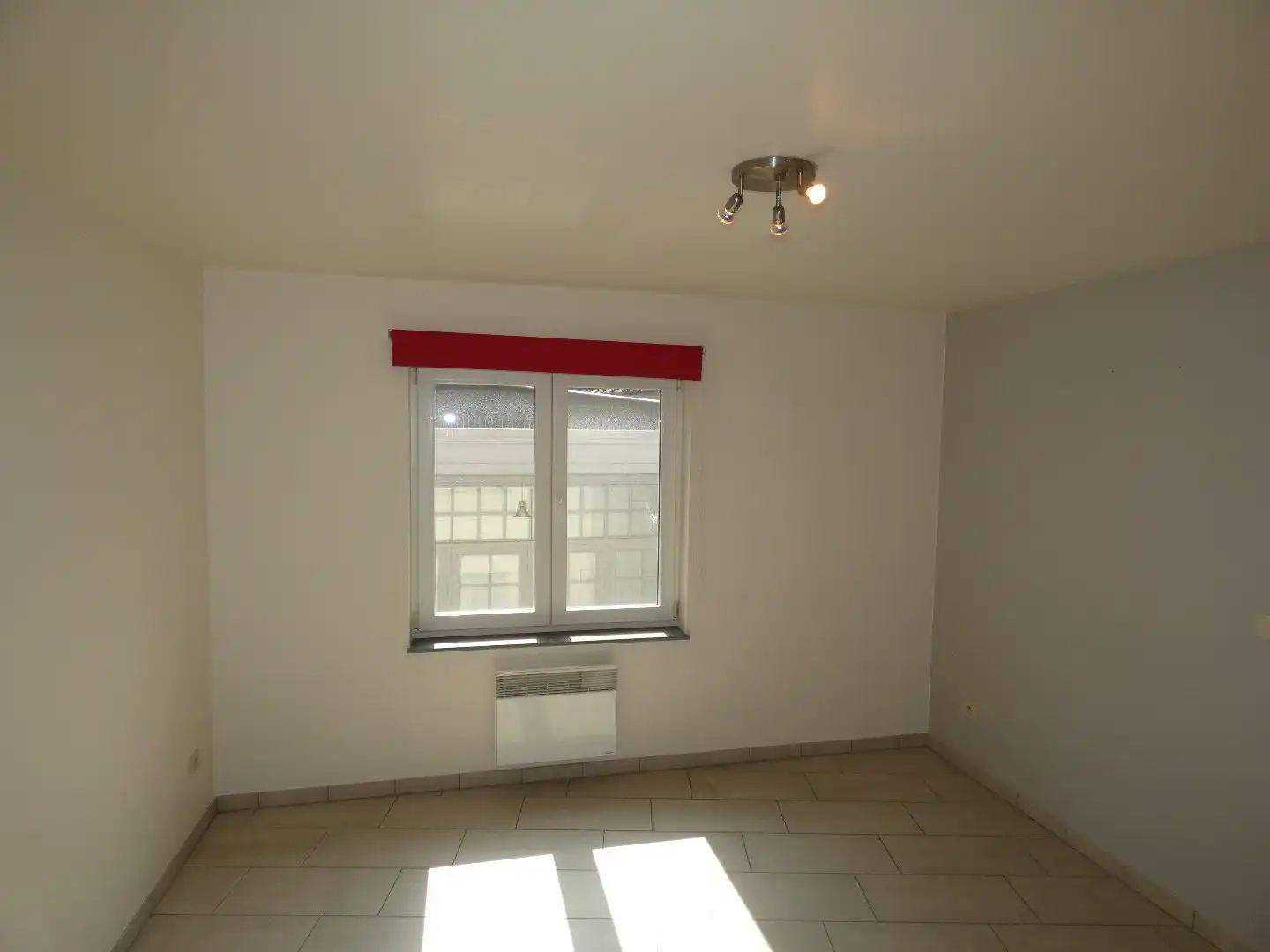 Appartement met 2 slpk, centrale ligging in Torhout foto 12