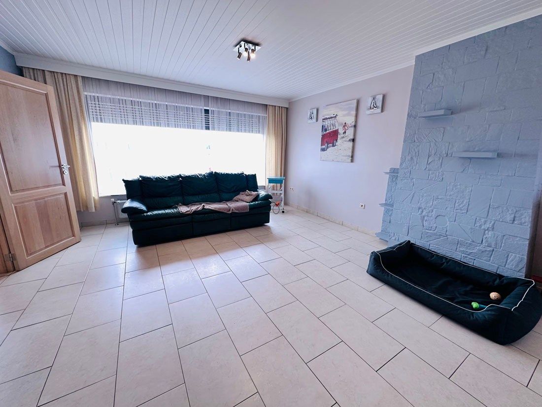 Leuke SPLITLEVEL op een mooi ruim perceel foto 14