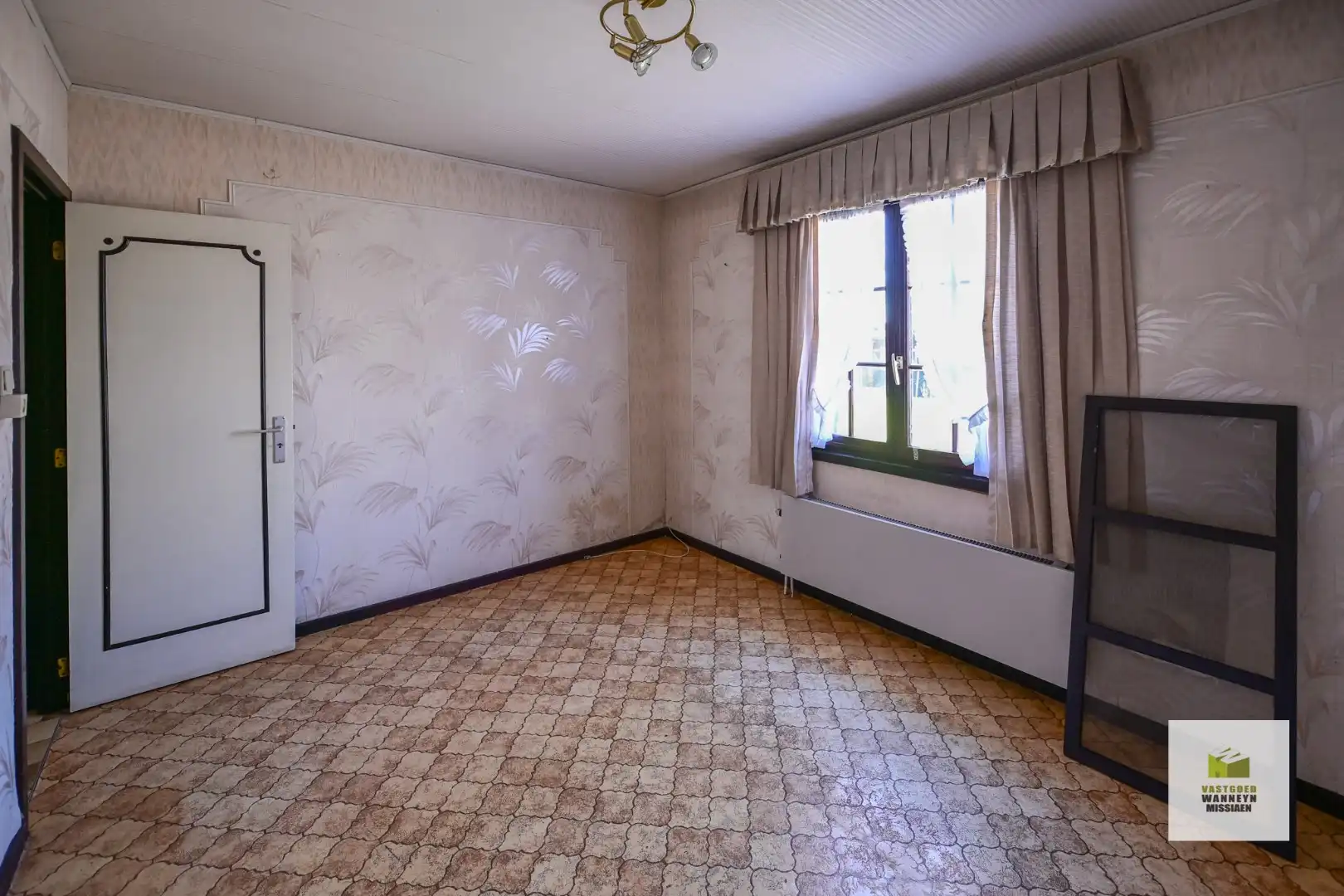 Open bebouwing met 3 gelijkvloerse slaapkamers en garage foto 7
