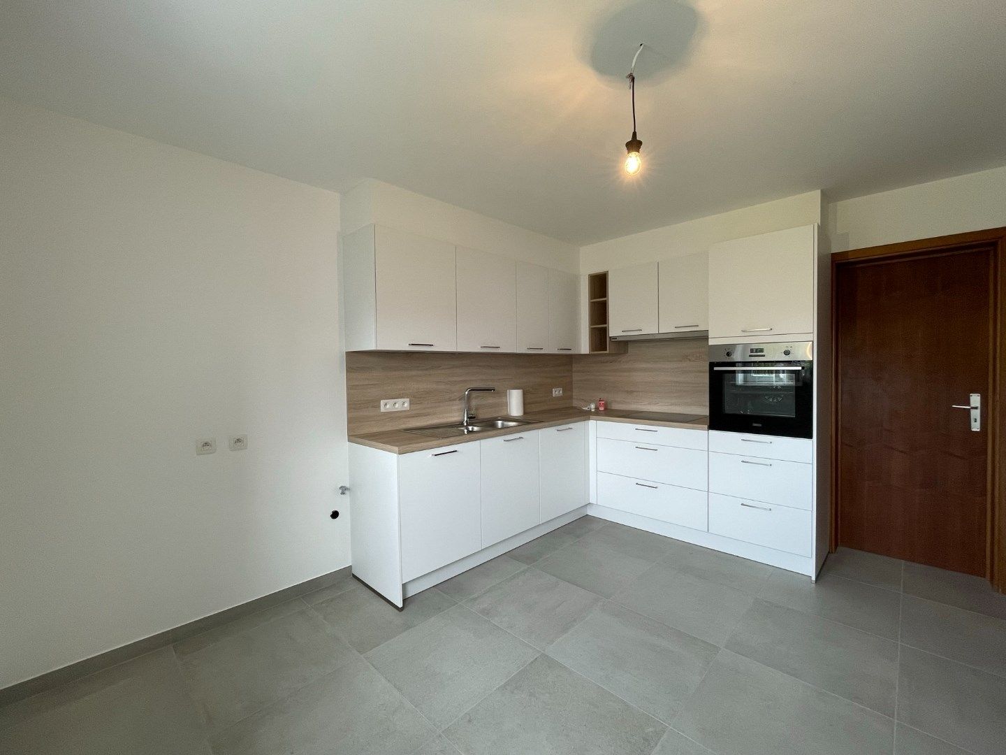 Villa te Lennik met 3 slaapkamers foto 3