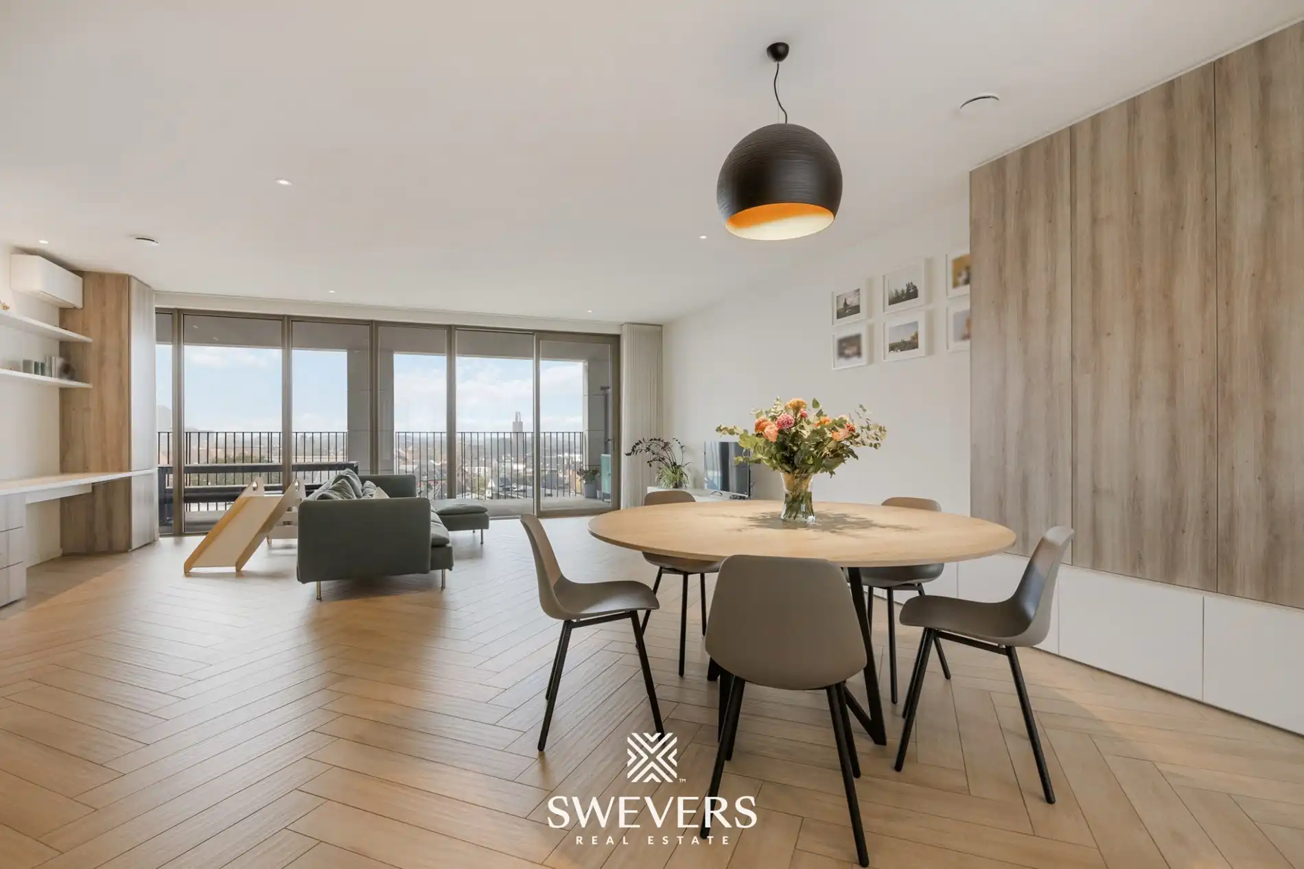 Uniek penthouse (168m²) met 3 slpk en een fantastisch uitzicht in centrum Hasselt foto 15