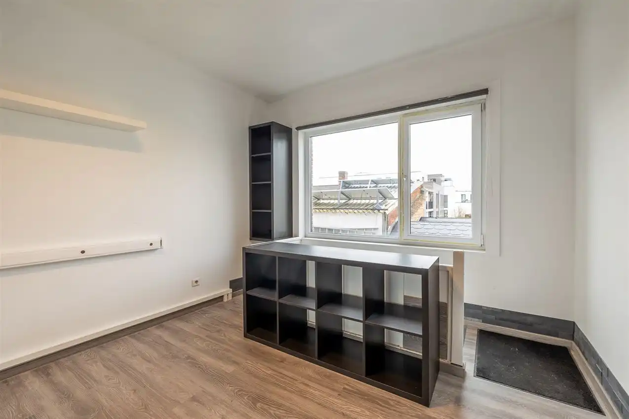 Stijlvol gerenoveerde stadswoning met 3 slk foto 14