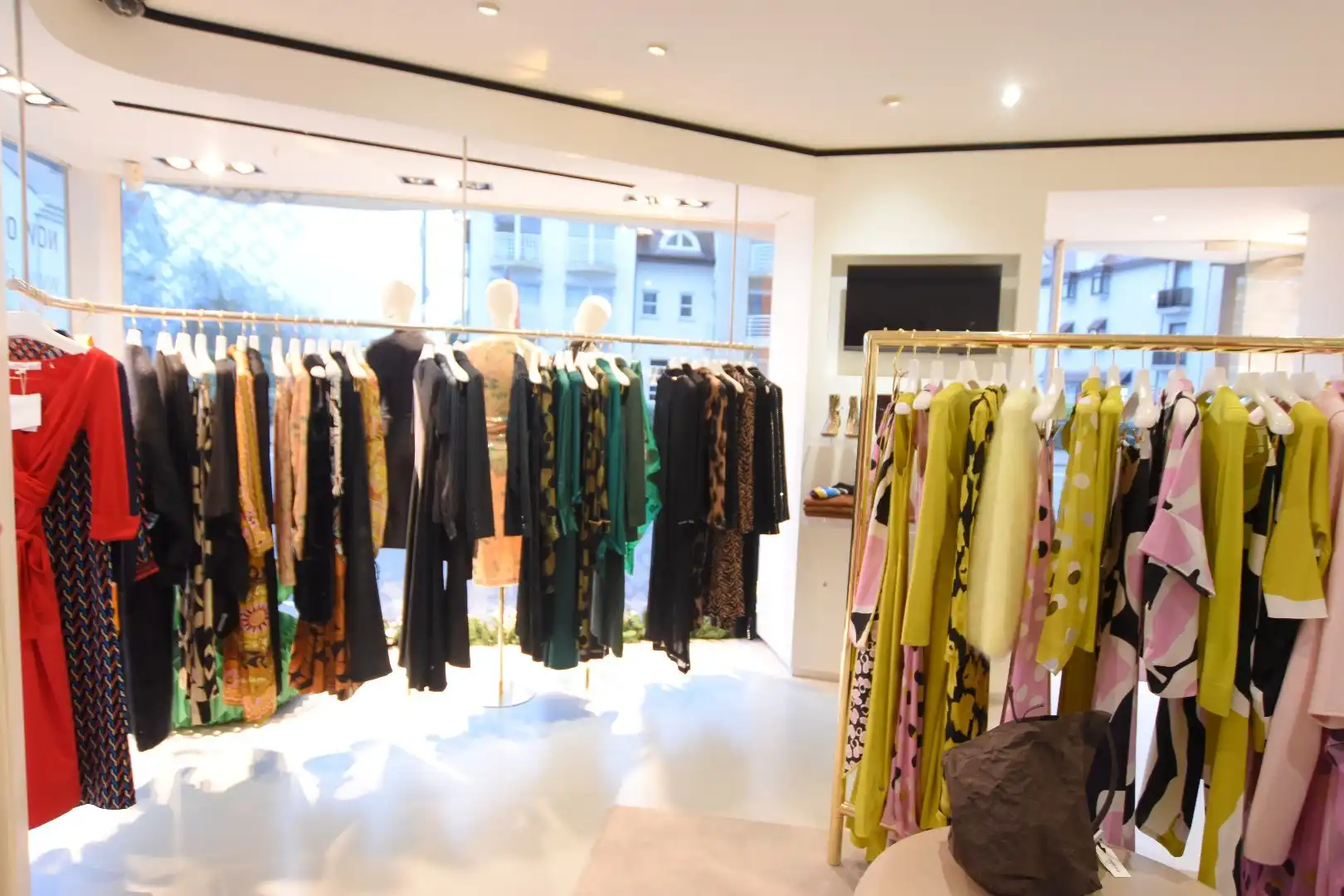 Handelspand te huur op toplocatie op de Kustlaan foto 6