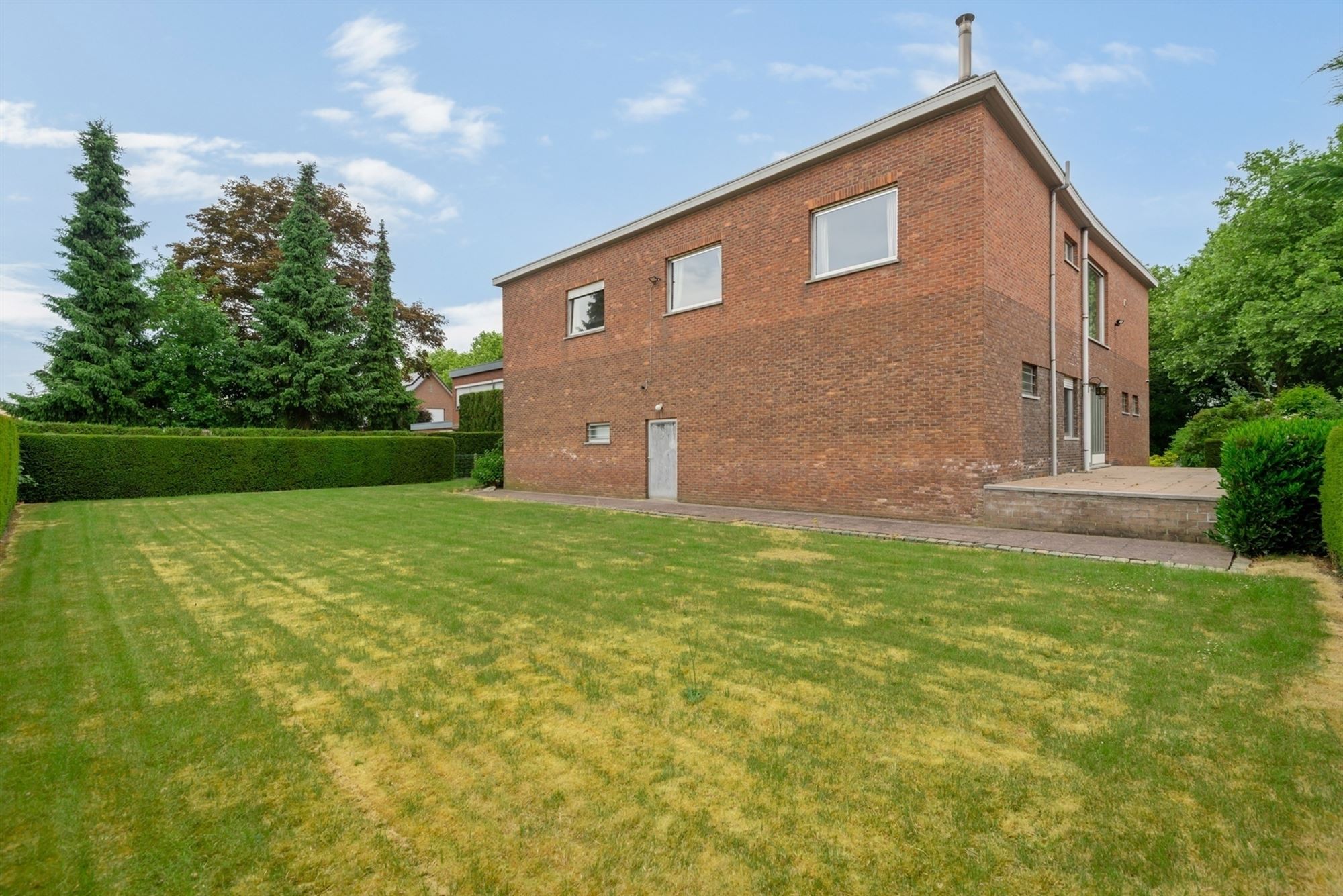Verrassend ruime woning met magazijn te Putte - Beerzel foto 16