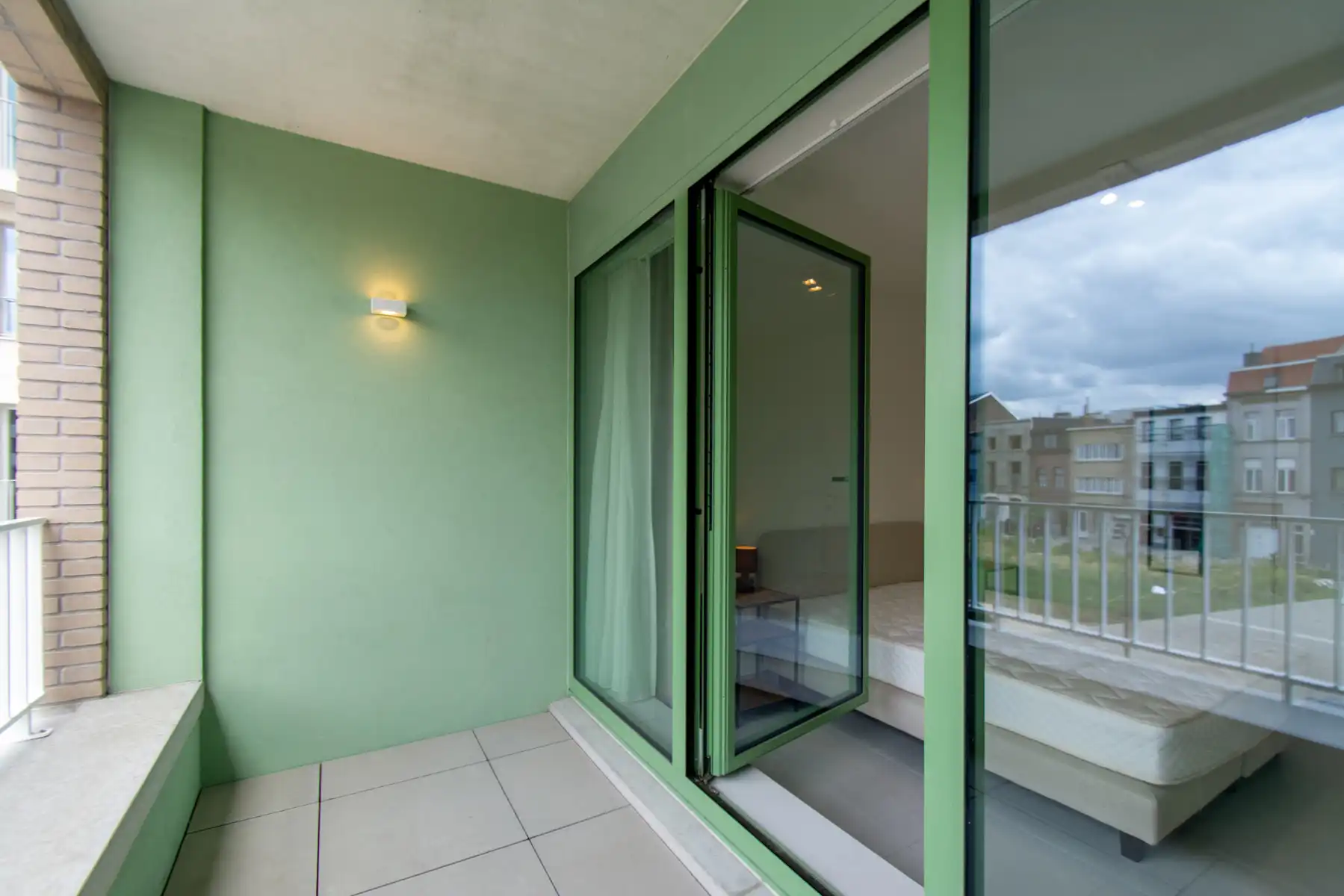 Prachtig gemeubeld 1- kamer appartement met mooi terras foto 7