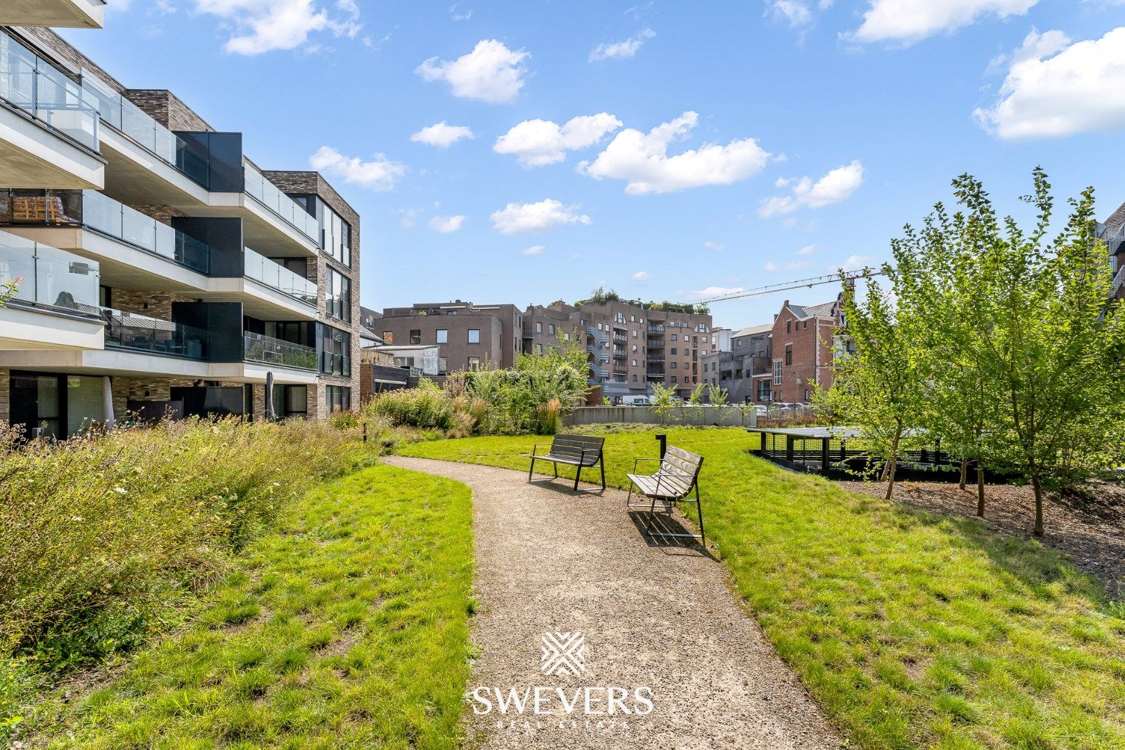 Modern wonen in het hart van Hasselt: Instapklaar 1-slpk appartement (60 m²) met zonnig terras foto 22