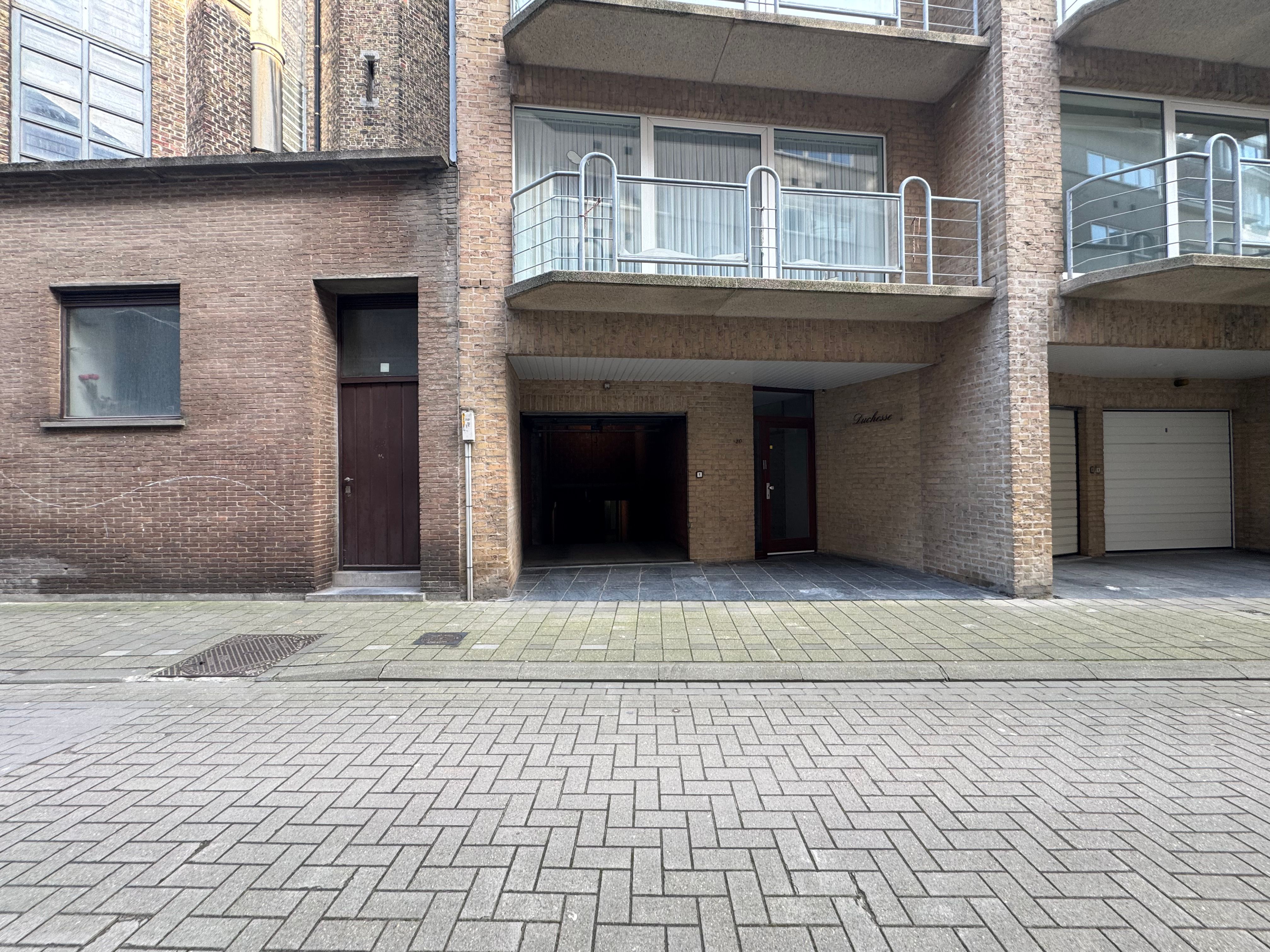 Garagebox in stadscentrum Oostende foto 10