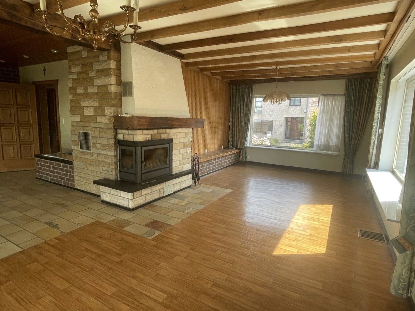 Ruime woning met 5 slaapkamers op perceel van 11a69ca! foto 9