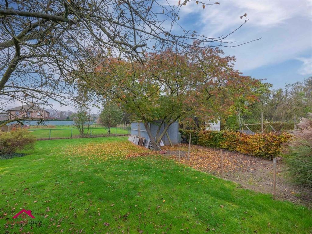 Vrijstaande woning in hedendaagse stijl foto 10