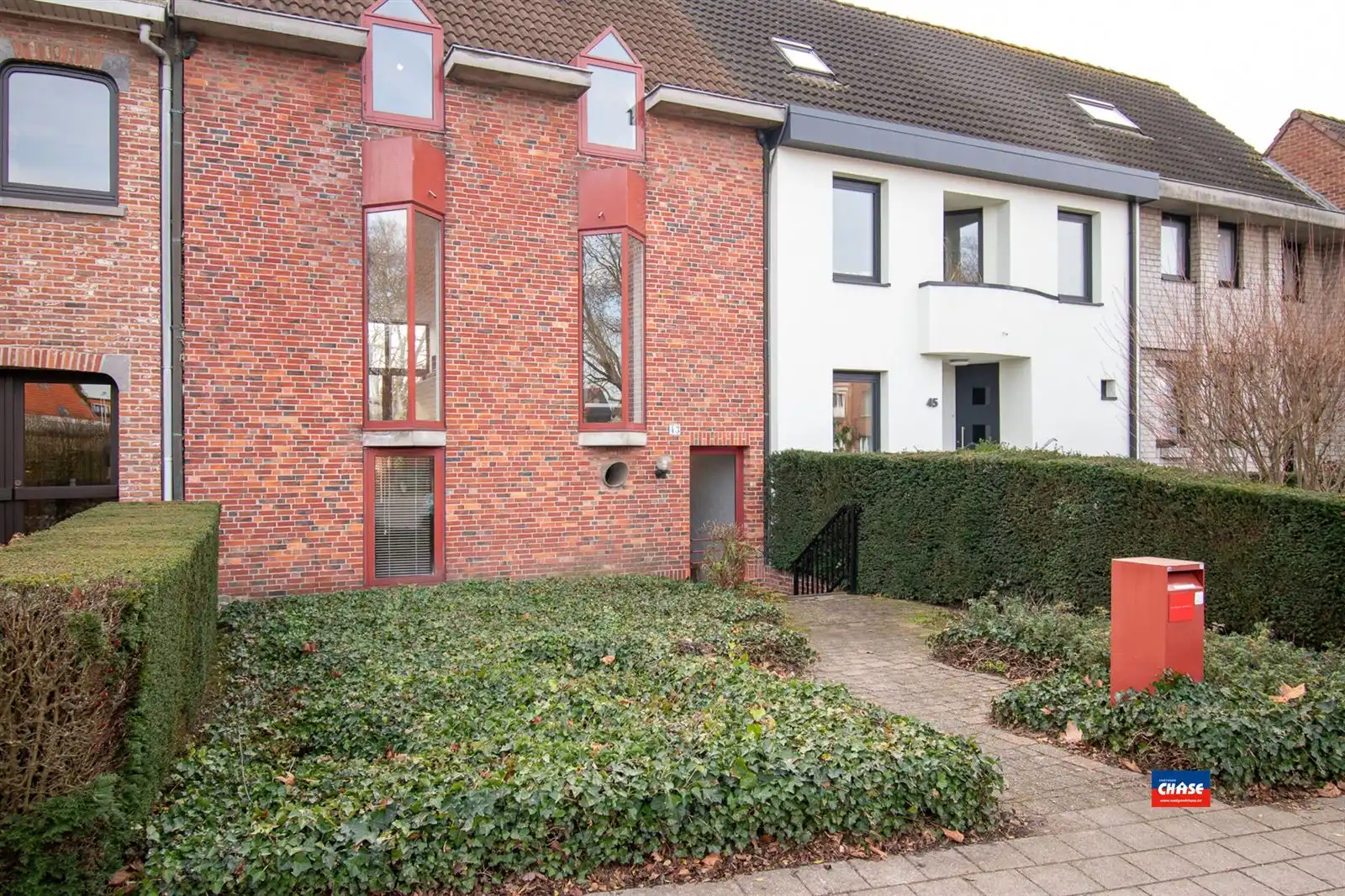 Woning met 5 slaapkamers en zonnige tuin foto 25