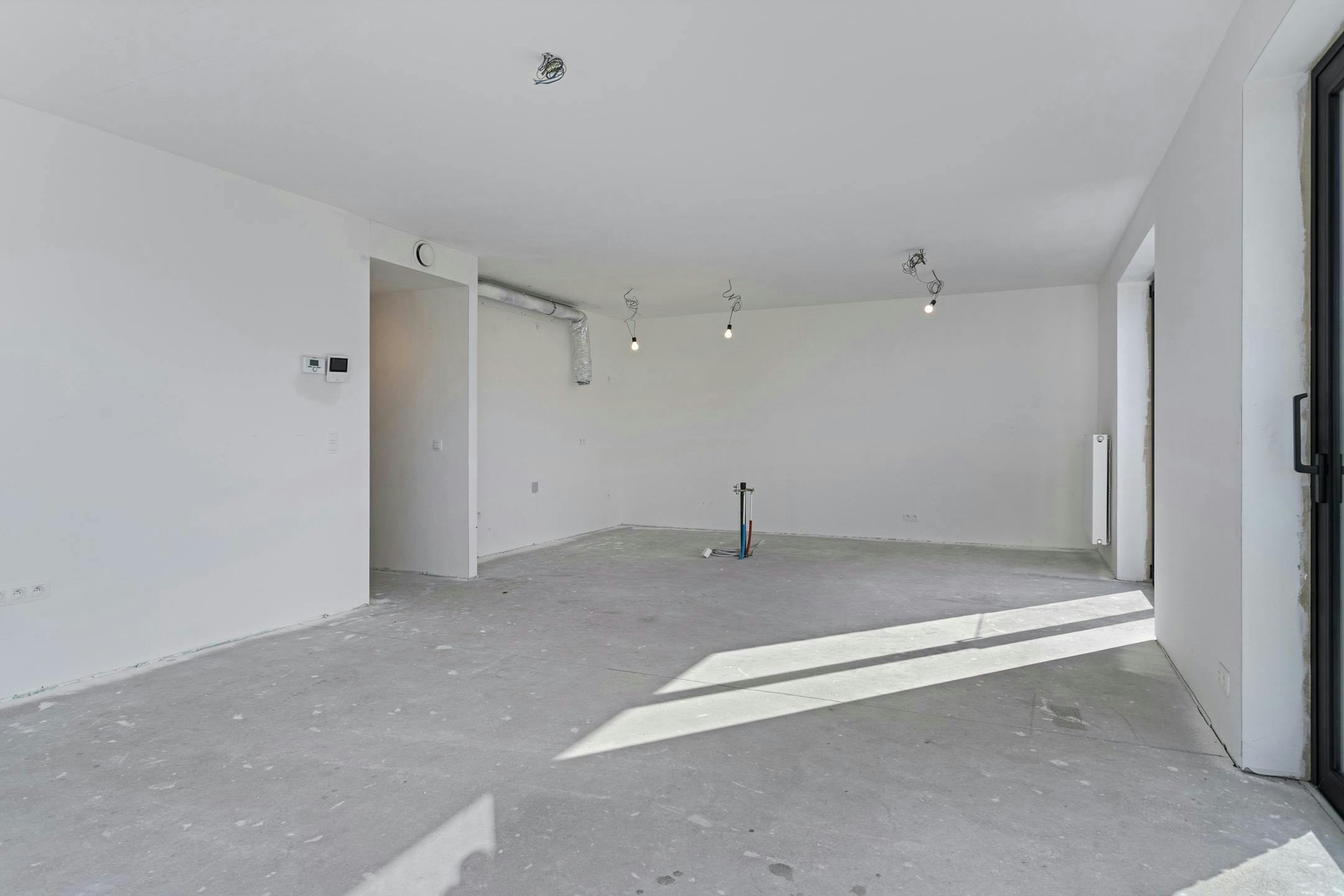 Modern appartement met royaal terras te koop in Roeselare foto 14