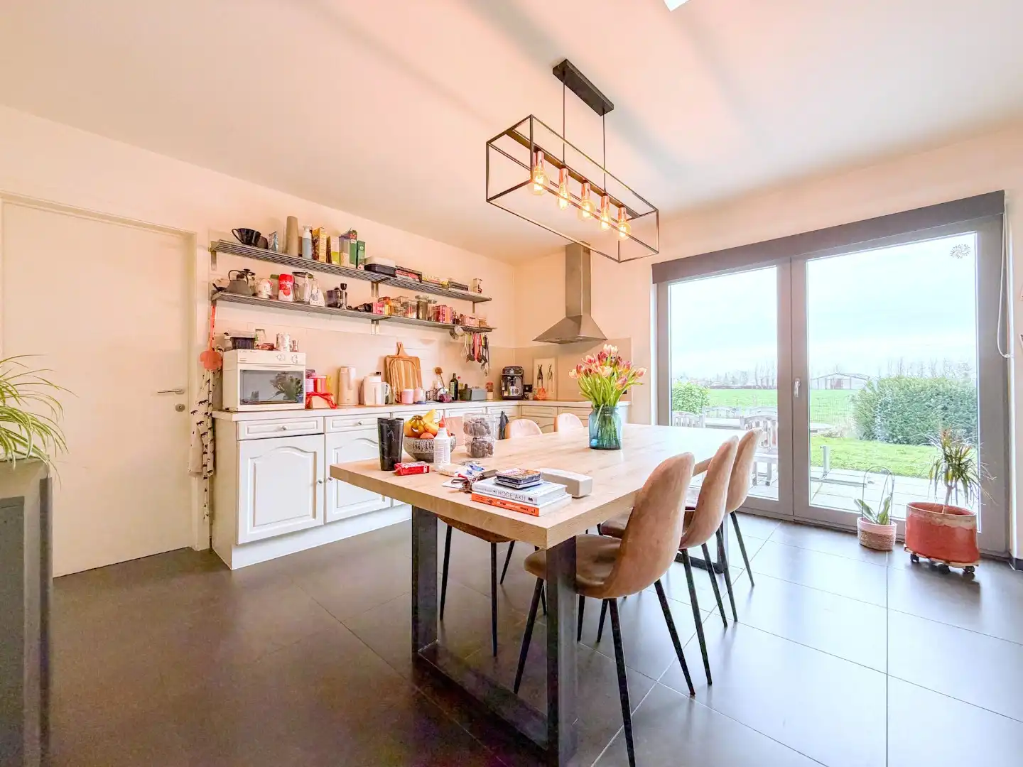 Alleenstaande woning met open zicht en mooie tuin, perceel 539 m², Torhout foto 3
