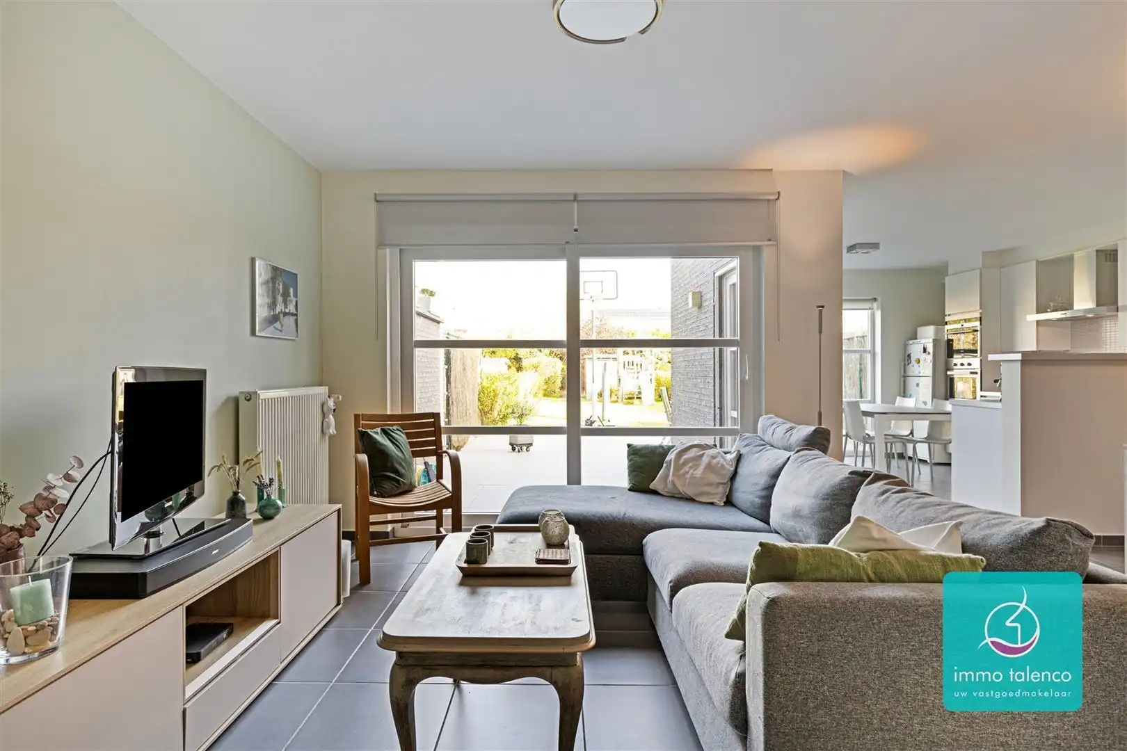 Instapklare woning - 3 slpks - garage - terras - tuin foto 8