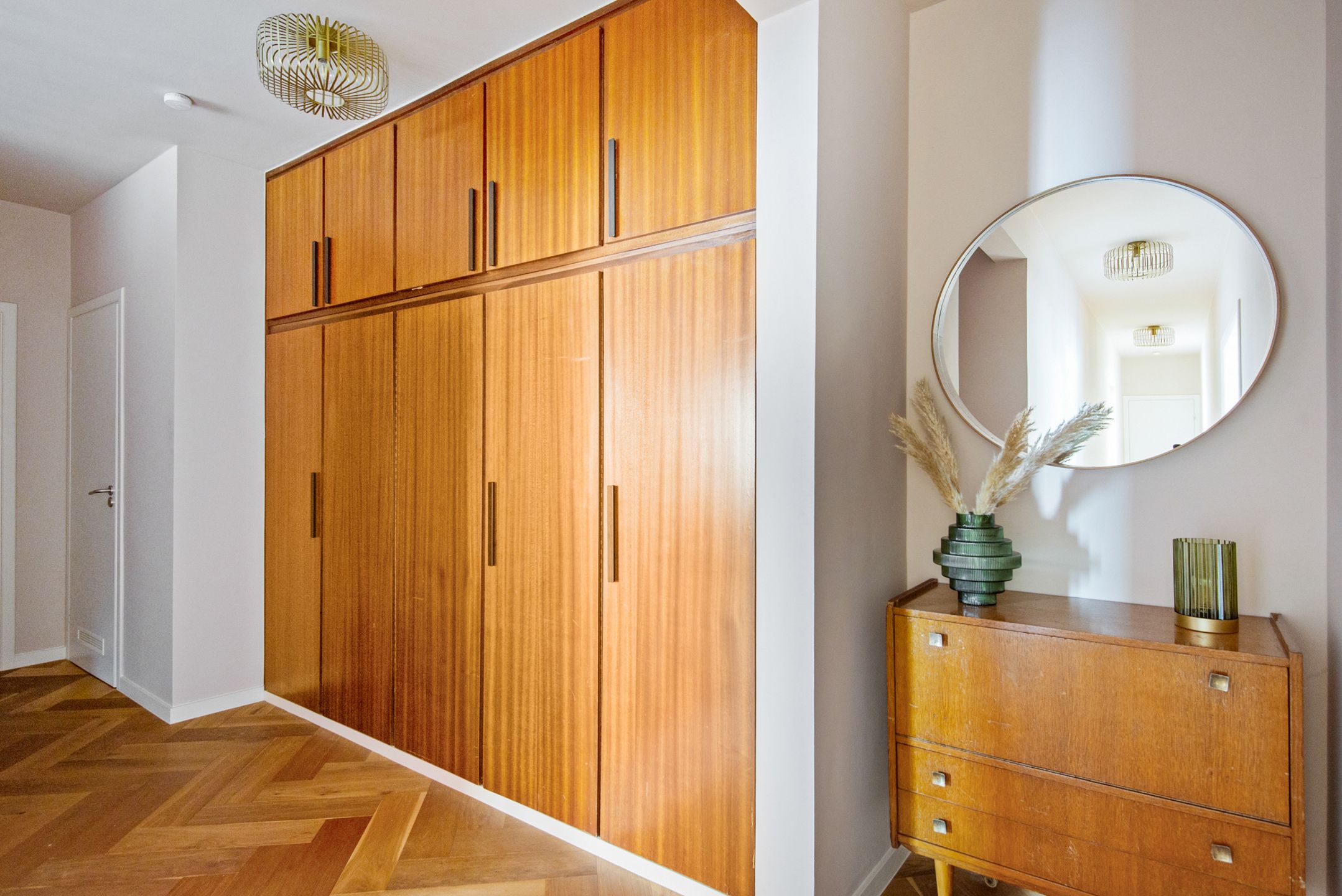 Prachtig gerenoveerd appartement - overdekt terras en garage foto 11