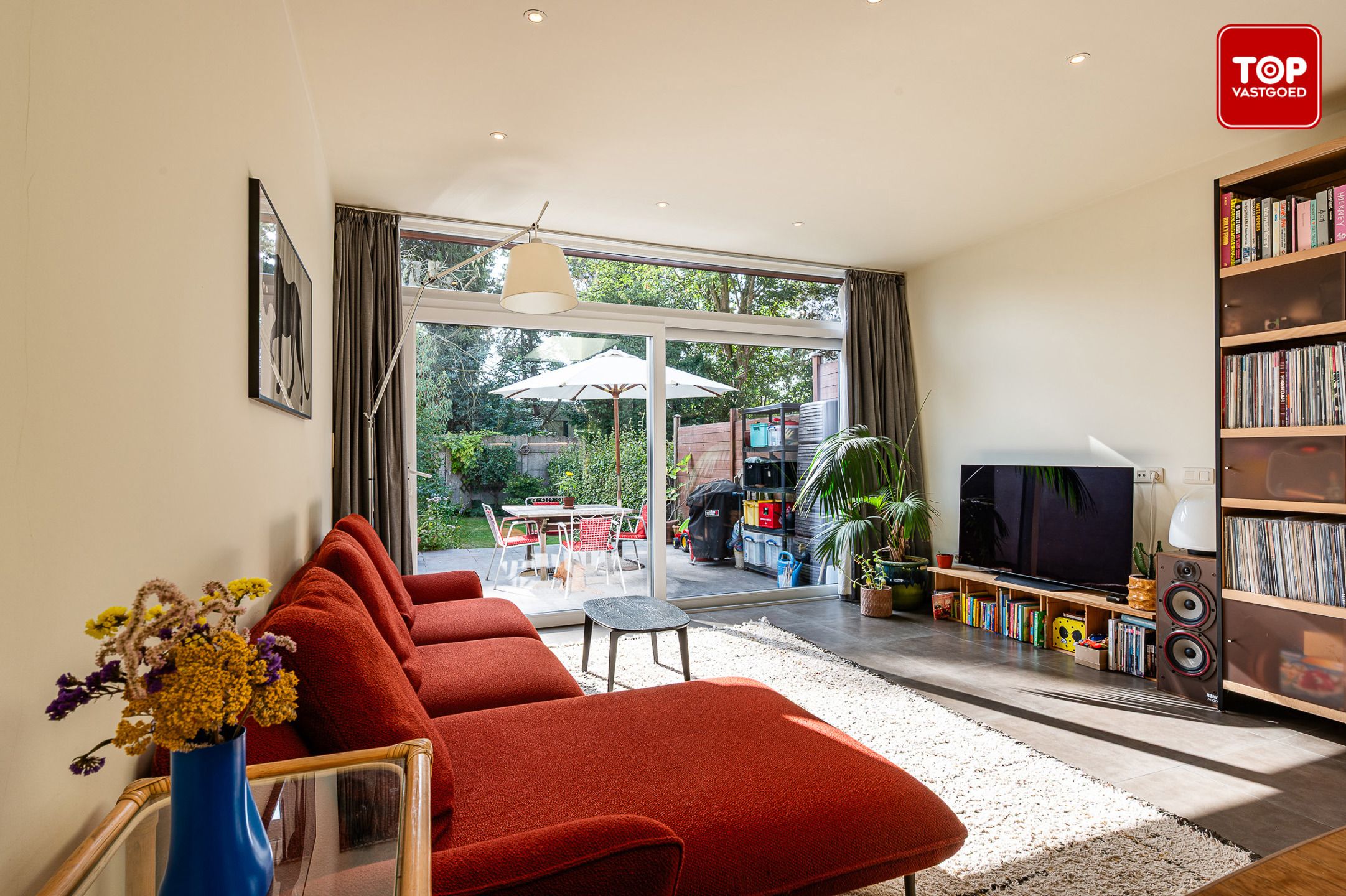 Instapklare en energiezuinige woning met zonnige tuin vlakbij de Bourgoyen foto 13
