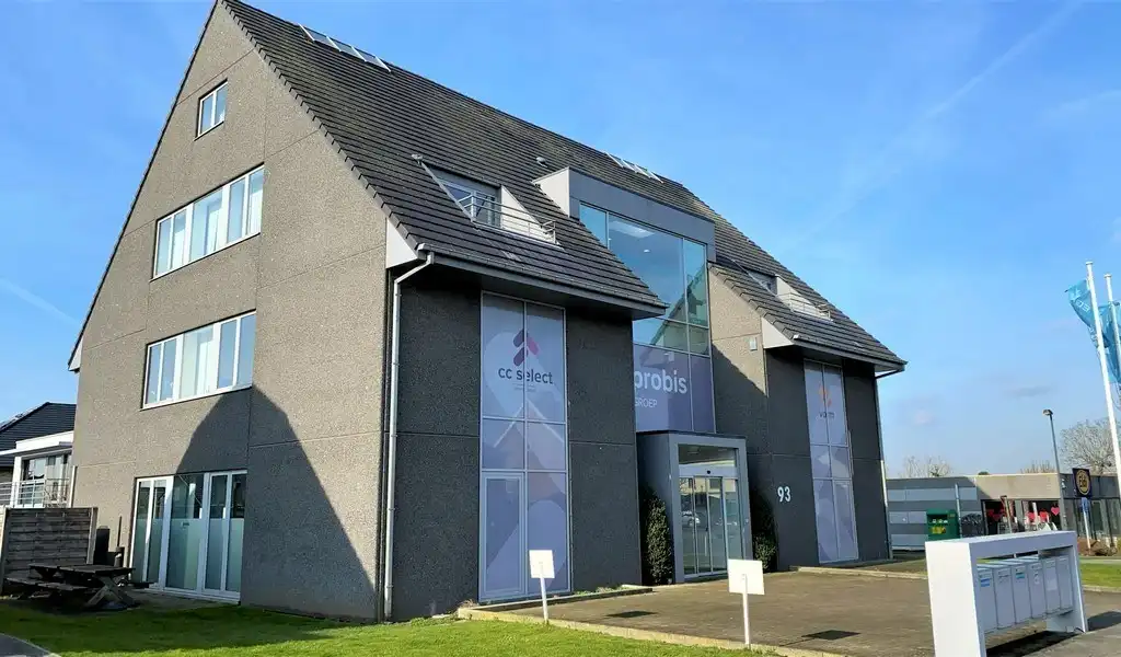 Ingedeelde kantoorruimte te huur in Brugstraat in Aalter foto 14