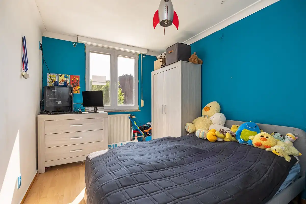 Instapklare semi half open woning met 4 slaapkamers foto 18