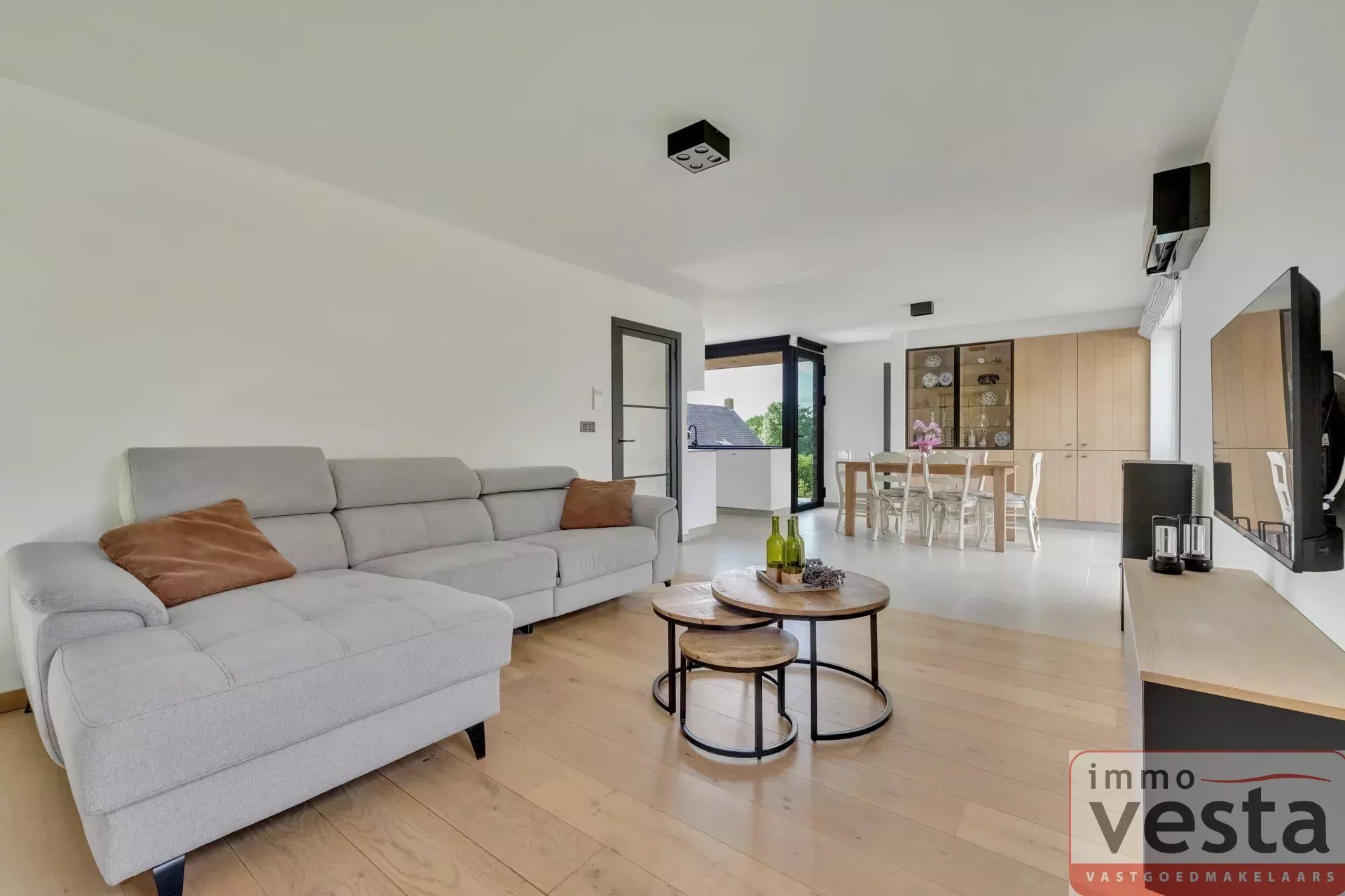 moderne, landelijk gelegen villa foto 21
