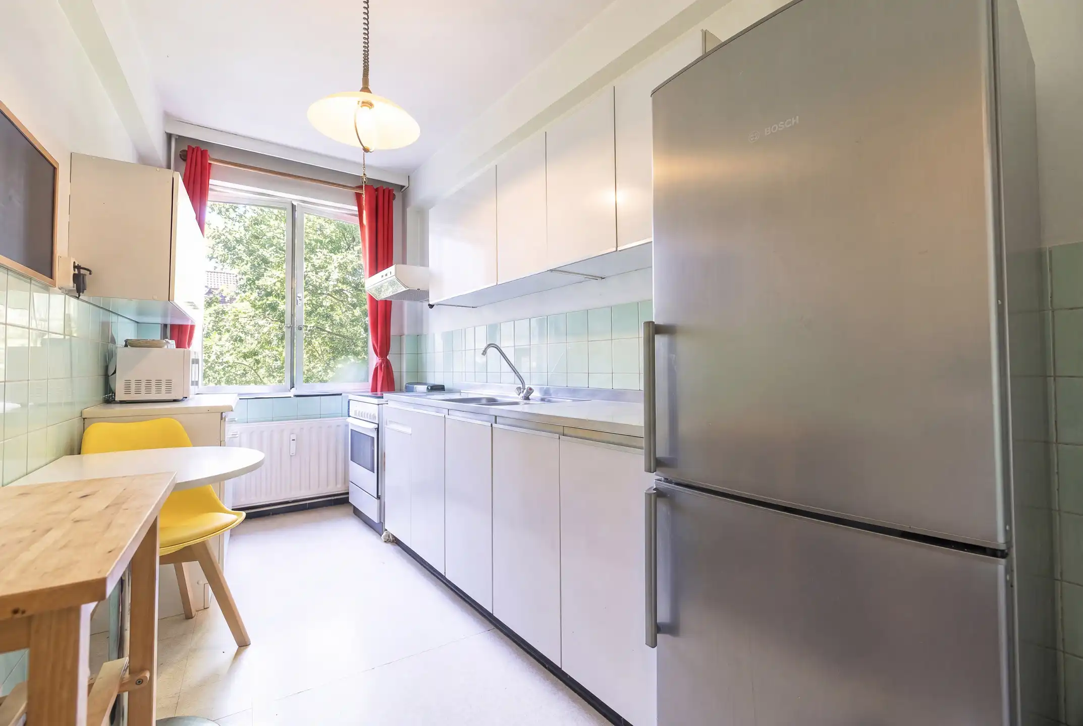 Appartement met 2 slaapkamers + balkon foto 3