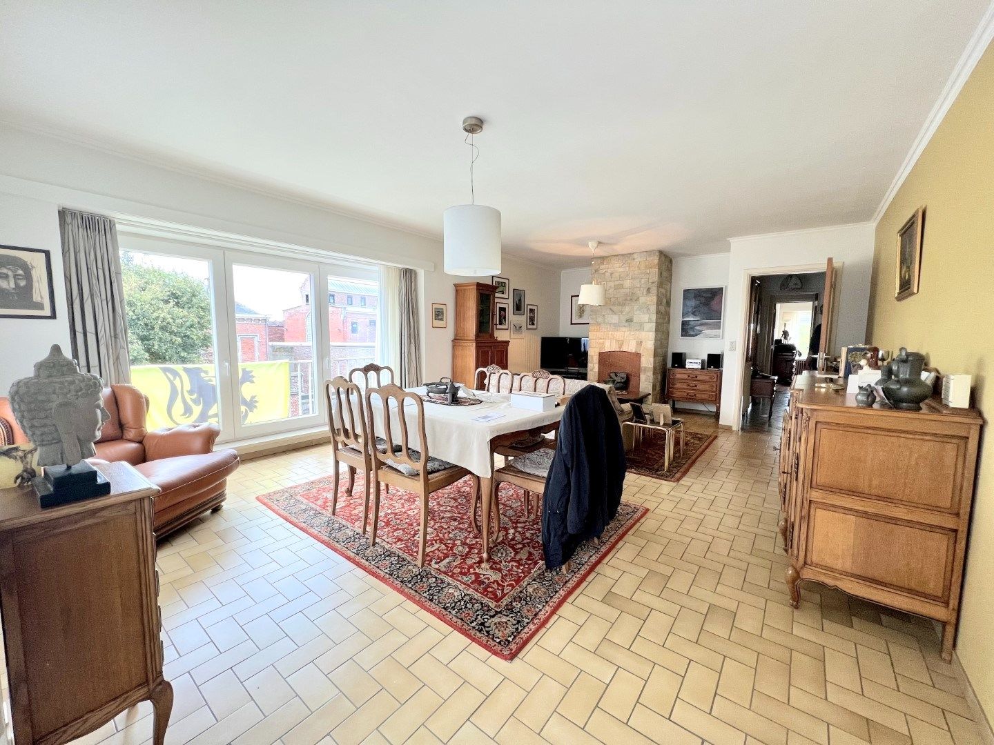 APPARTEMENTSGEBOUW MET 4 APPARTEMENTEN EN 3 GARAGES foto 18