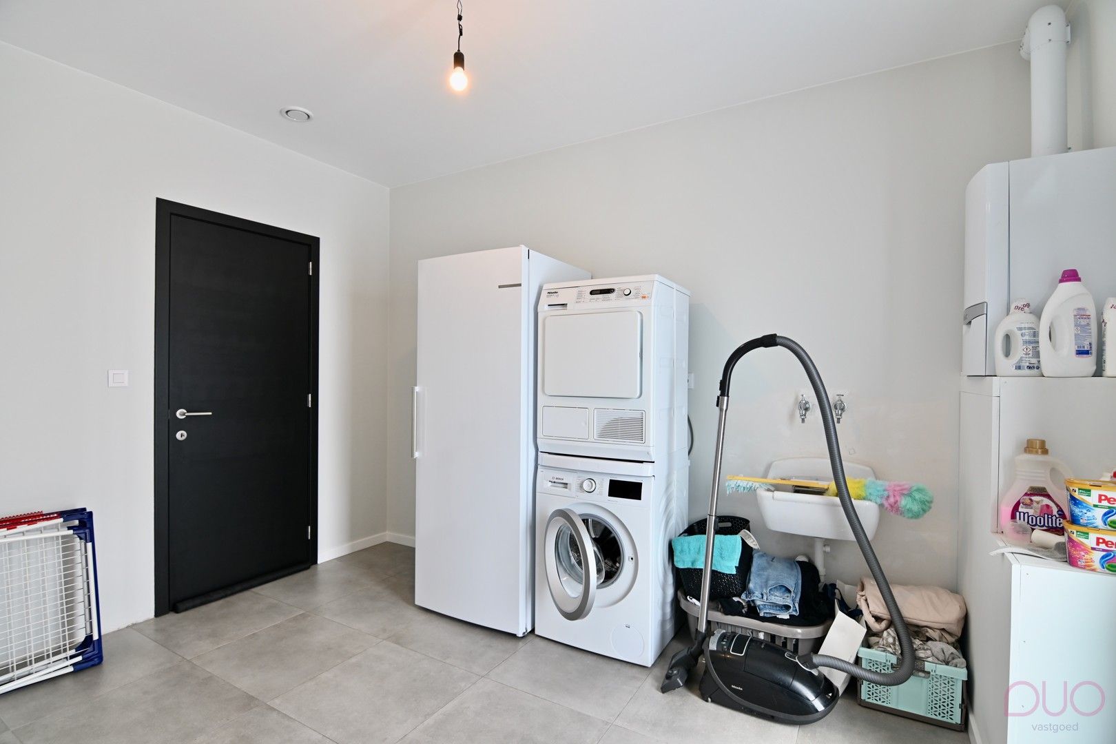 Instapklare halfopen bebouwing uit 2020 in Tongerse stadsrand. foto 11