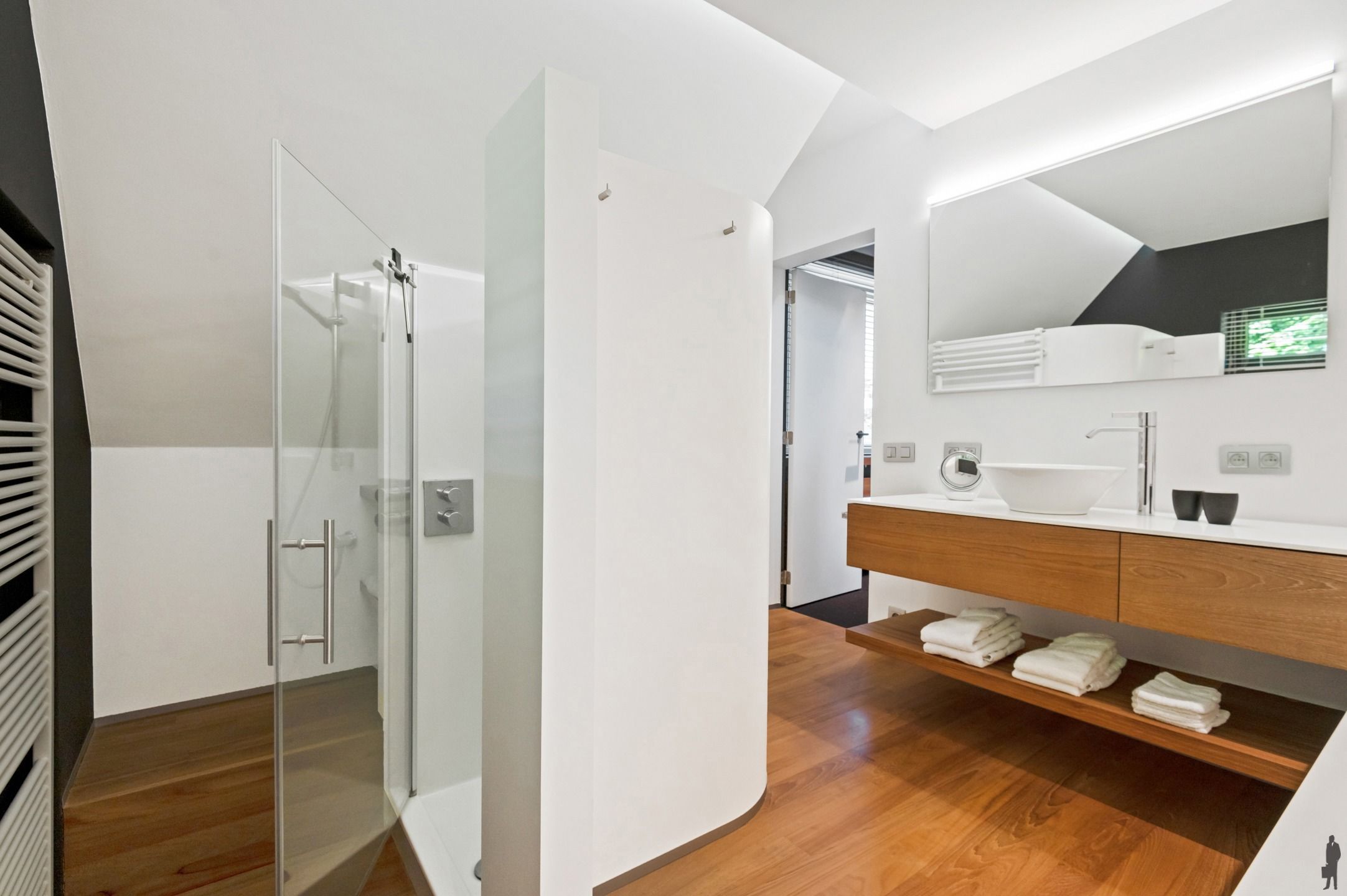 Energiezuinige villa met luxe afwerking en zonnige tuin (1.183 m²) foto 25