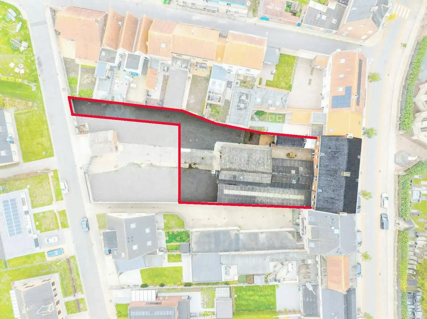 Woning, winkelruimte én loods te koop in Diksmuide (Merkem) op ca. 1150 m² foto 8